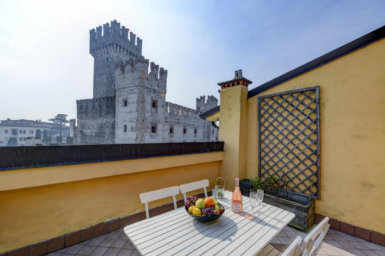Sunset Apartment Home & Terrace Sirmione Exteriör bild